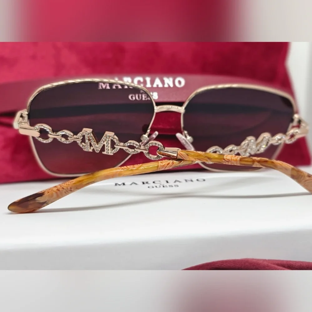 GUESS MARCIANO SUNGLASSES NWT FULL INCLUSION - Picture 2 of 5